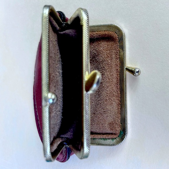 💥RARE💥1930s Antique Double Pocket Unique Kiss Lock Stamped Cowhide Coin Purse - Picture 3 of 10